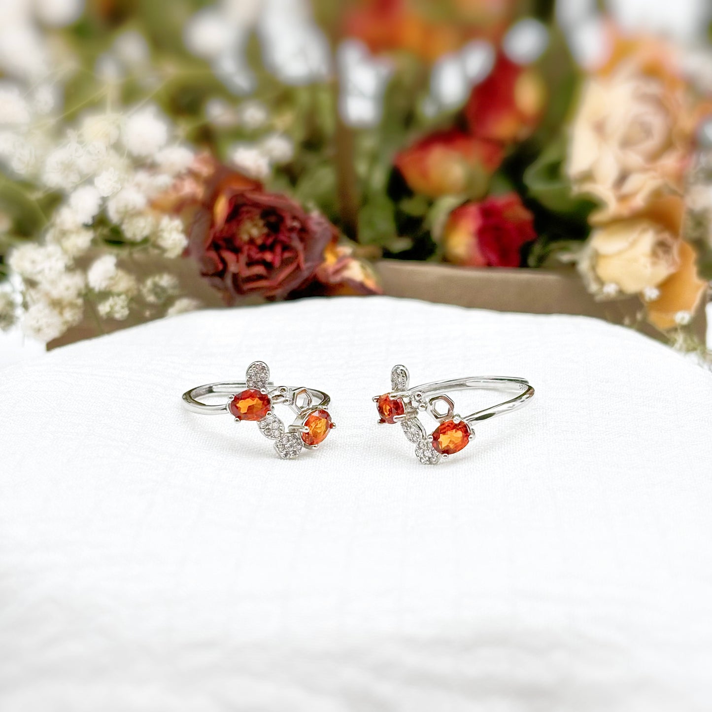 Fashionable boutique crystal ring,