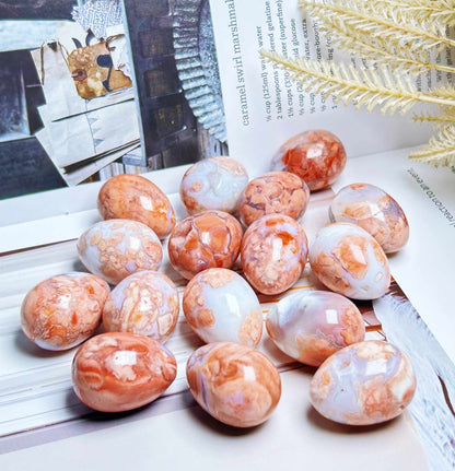 ピンク 天然アメジスト フラワー アゲート ドゥルージー クリスタル エッグ ディスプレイ ピース 30mm