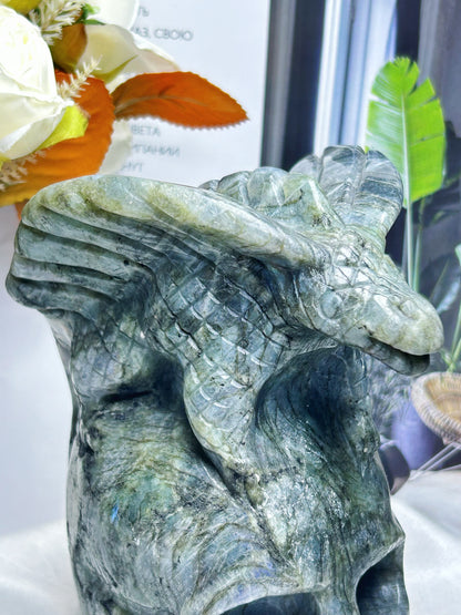 Dragón de labradorita natural de 2 kg/calavera de dragón de cristal/dragón volador de cristal/decoración del hogar/regalo de cristal