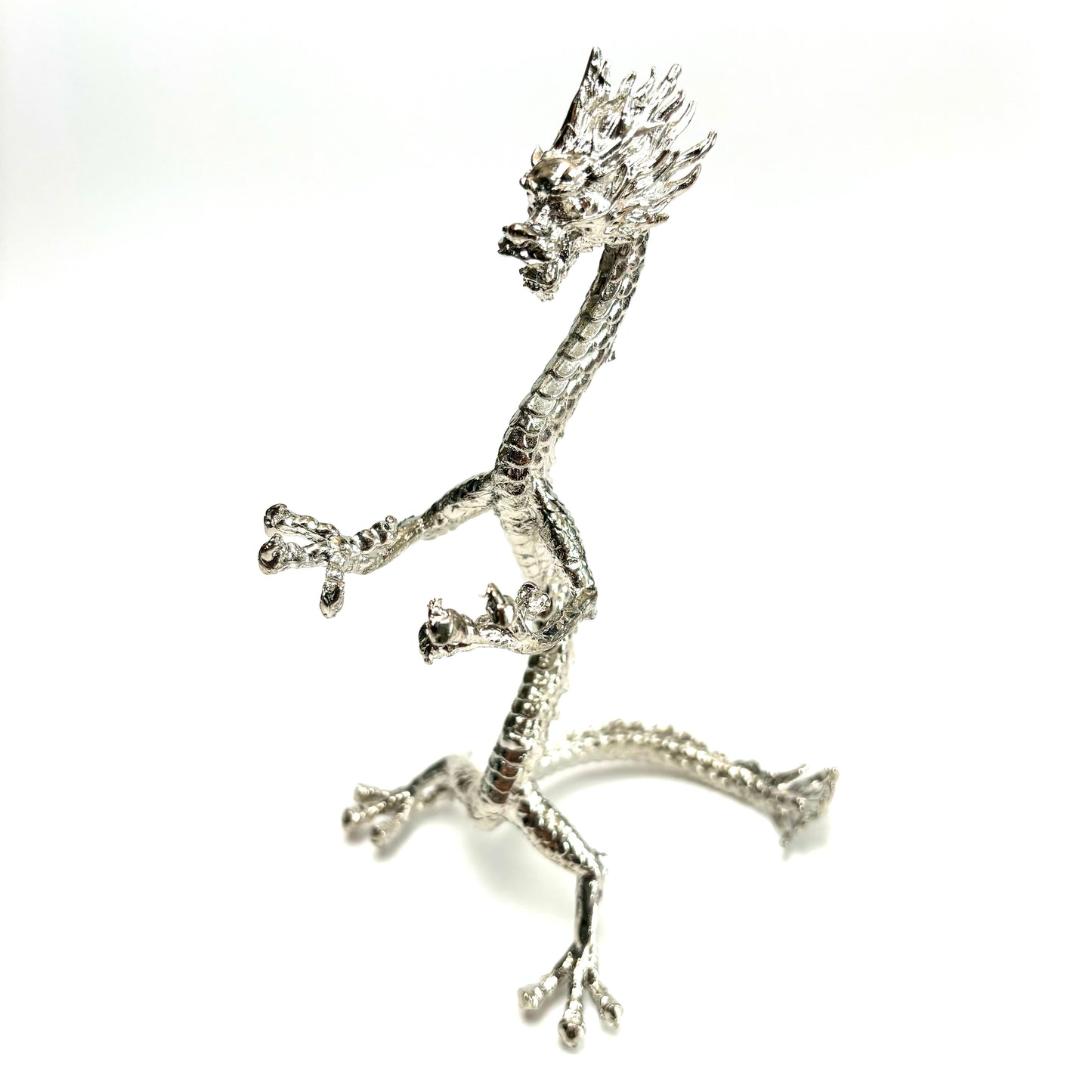 $10.7/1個 ライトローズゴールドのスタンディングドラゴンクリスタルベース、ブリリアントシルバーのスタンディングドラゴンクリスタルベース、ダークシルバーのスタンディングドラゴンクリスタルベース、クリスタルスフィアベース。