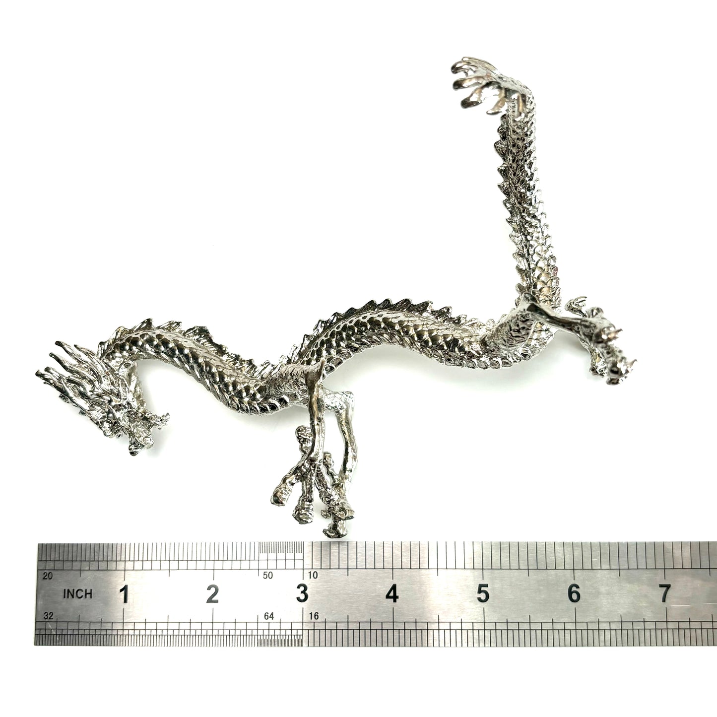 $10.7/1個 ライトローズゴールドのスタンディングドラゴンクリスタルベース、ブリリアントシルバーのスタンディングドラゴンクリスタルベース、ダークシルバーのスタンディングドラゴンクリスタルベース、クリスタルスフィアベース。