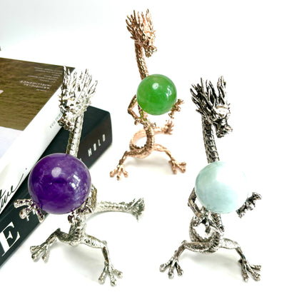 $10.7/1個 ライトローズゴールドのスタンディングドラゴンクリスタルベース、ブリリアントシルバーのスタンディングドラゴンクリスタルベース、ダークシルバーのスタンディングドラゴンクリスタルベース、クリスタルスフィアベース。