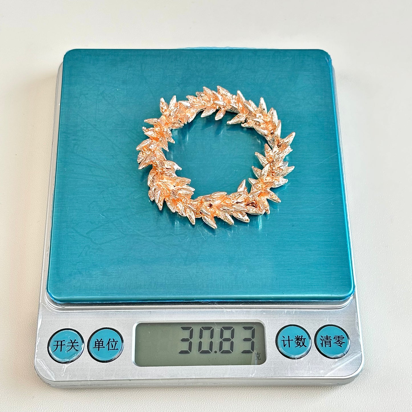 3 ドル / 1 個 輝くゴールドのガーランド クリスタル ベース、輝くローズ ゴールドのガーランド クリスタル ベース、クリスタル スフィア ベース。