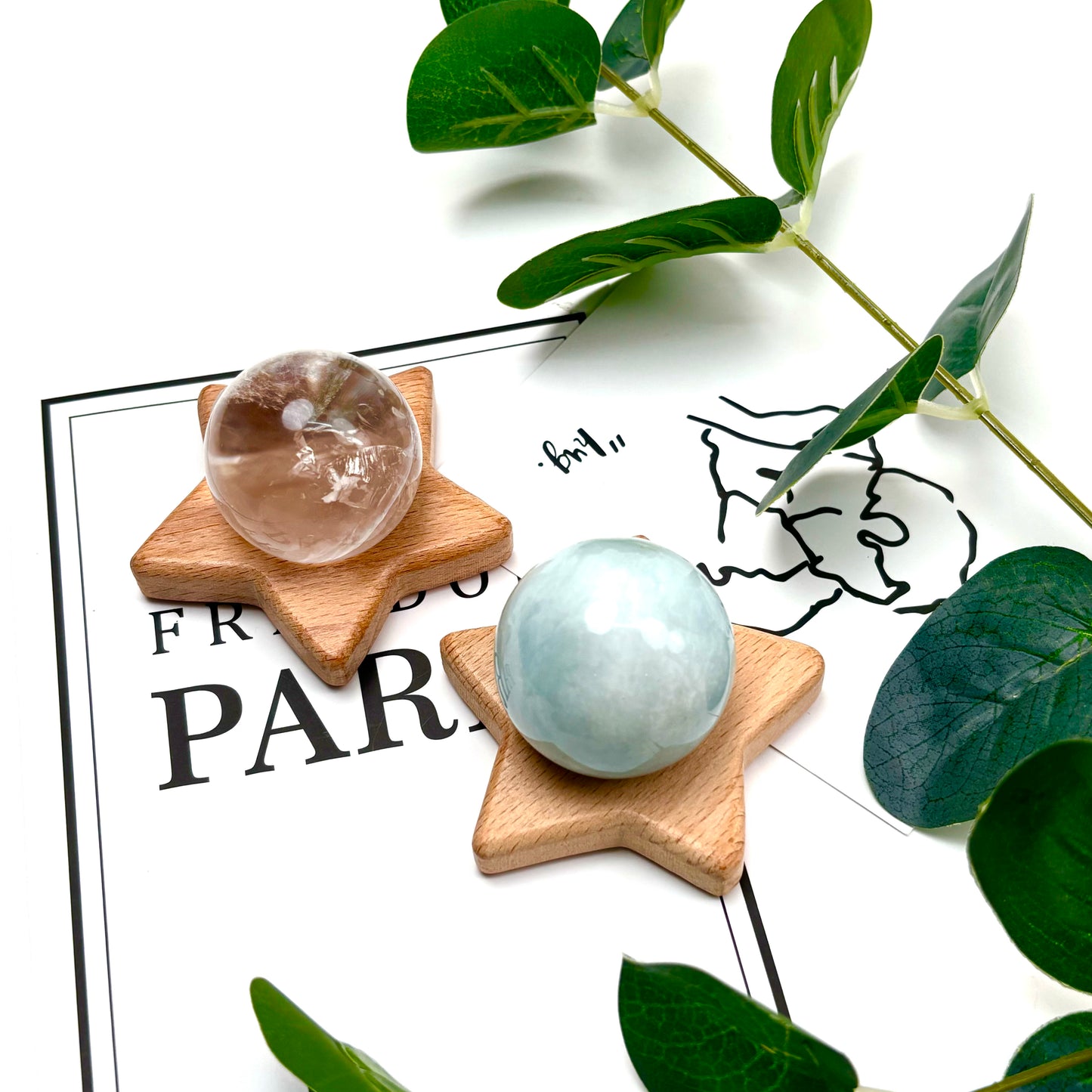 $1.1/1 pieza Base de esfera de cristal con forma de estrella de color marrón claro.