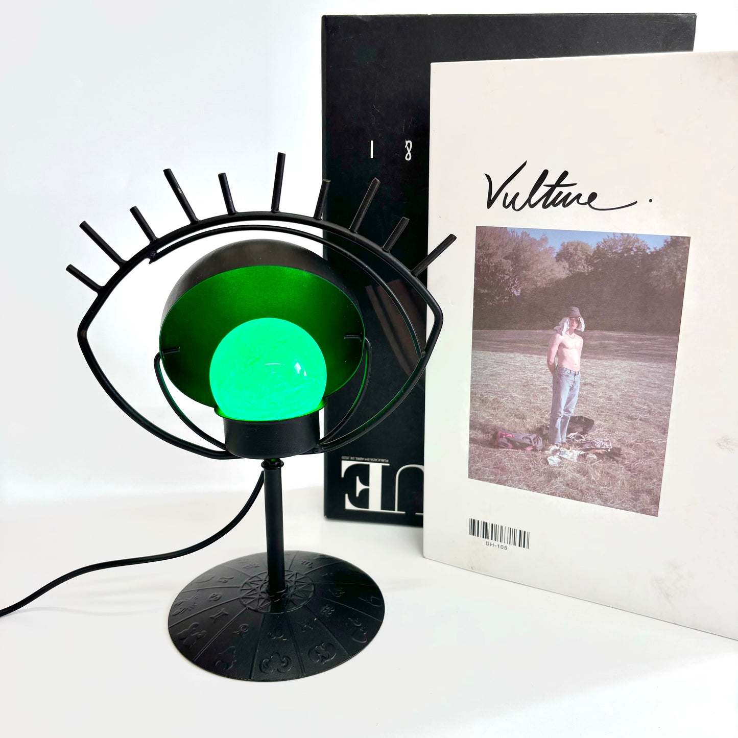 $13/1pcs Black  third eye light crystal Sphere base.