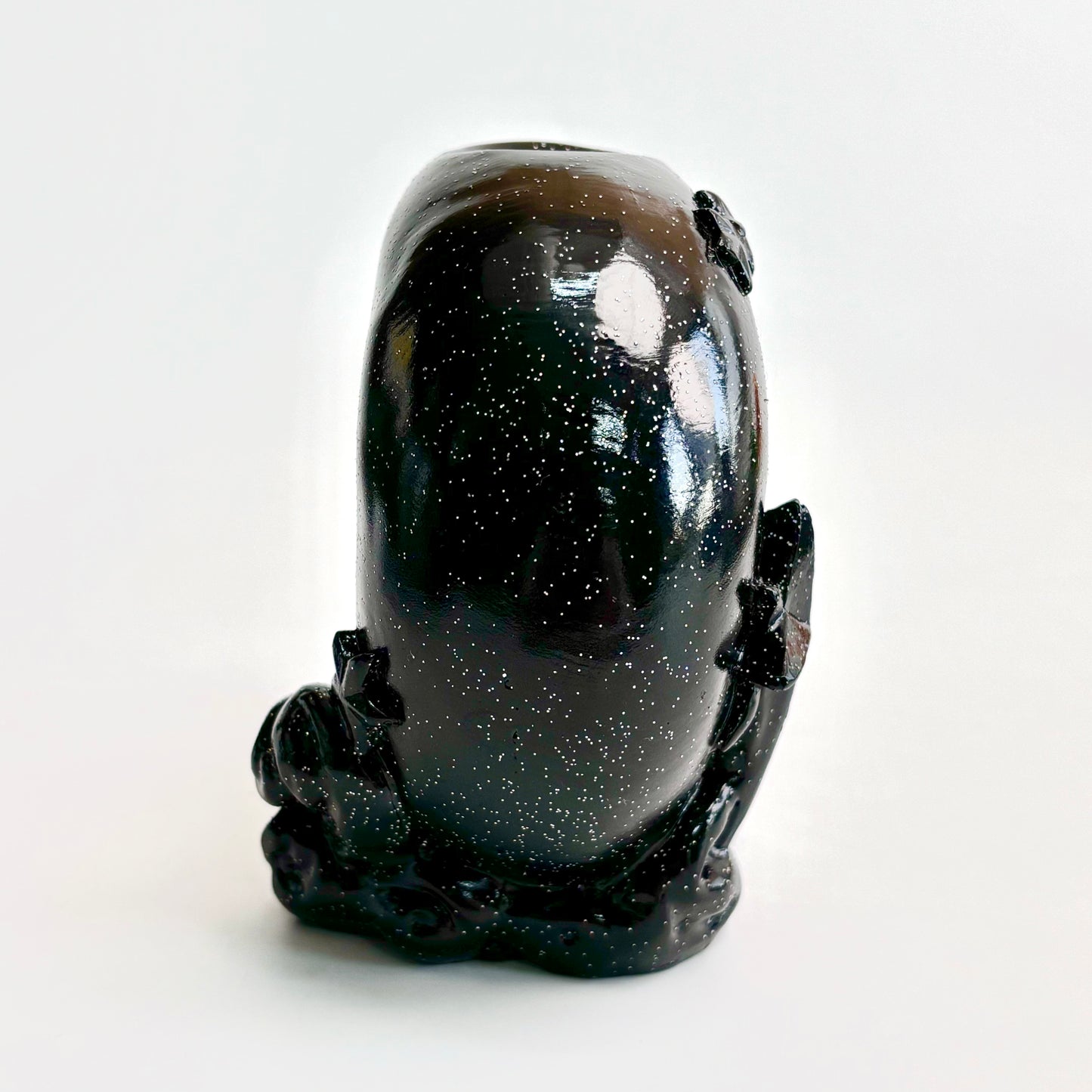 $12.8/1pcs Black moon crystal sphere Resin  base.