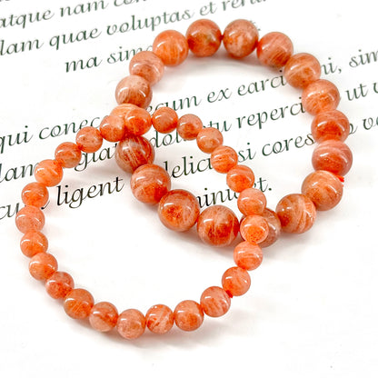 Wholesale various types of crystal materials bracelet, suitable for customers purchasing in large quantities, priced at only 80%.