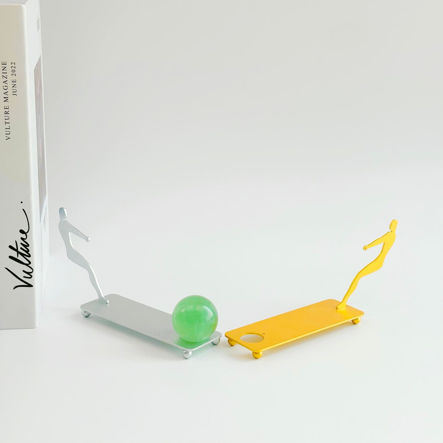 $5.6/1 pieza Base de esfera de cristal deportiva.