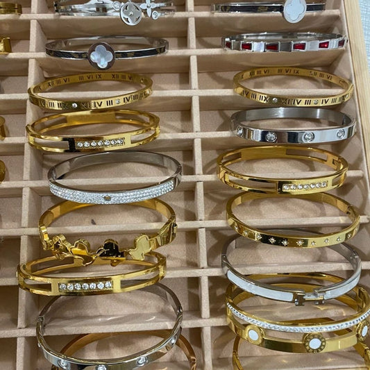 Classic mixed bangles,bracelets and anklets(jojo)