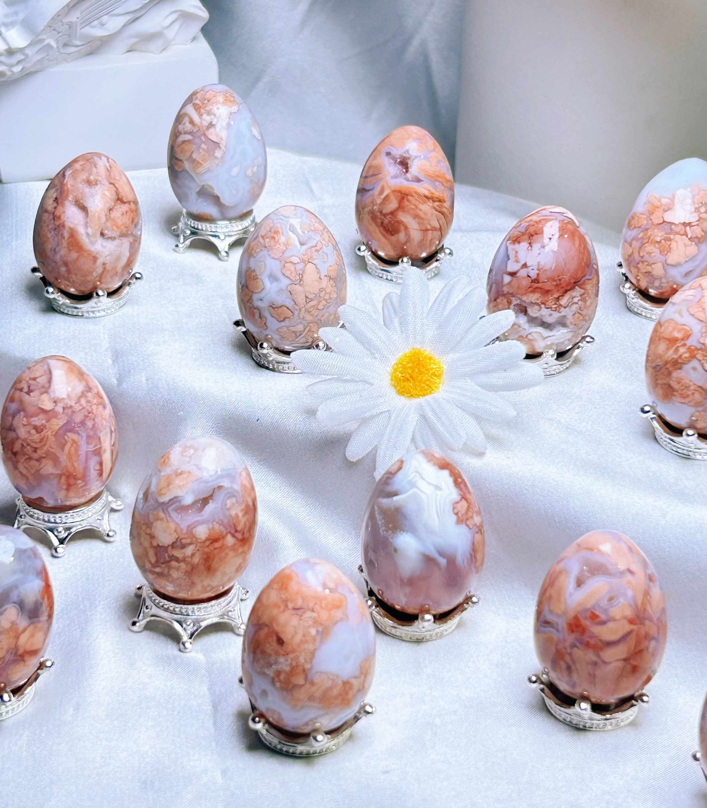 ピンク 天然アメジスト フラワー アゲート ドゥルージー クリスタル エッグ ディスプレイ ピース 30mm